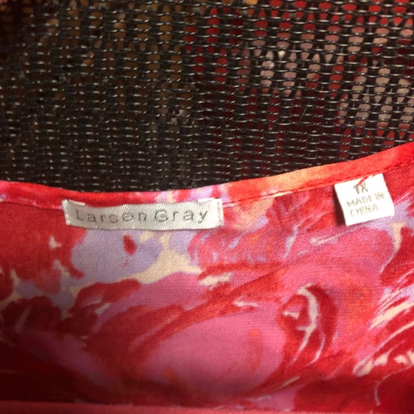 Larsen Gray Circular Edged Poncho- 489 $15 or $12 w/offer - Picture 2 of 3